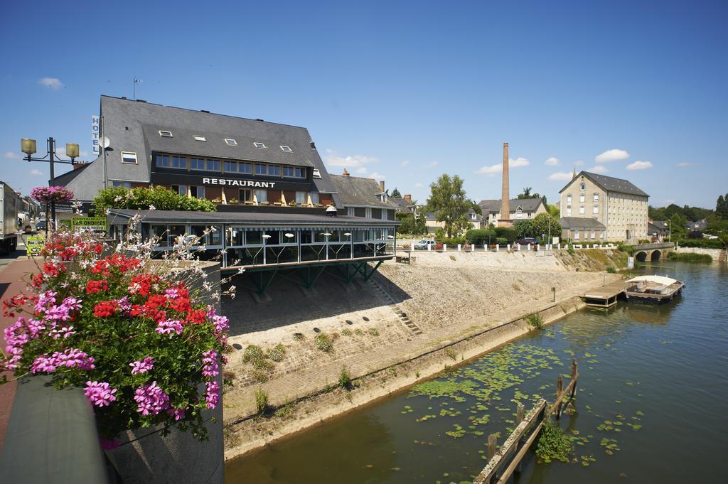 ホテル Les Ondines Les Hauts-d'Anjou エクステリア 写真
